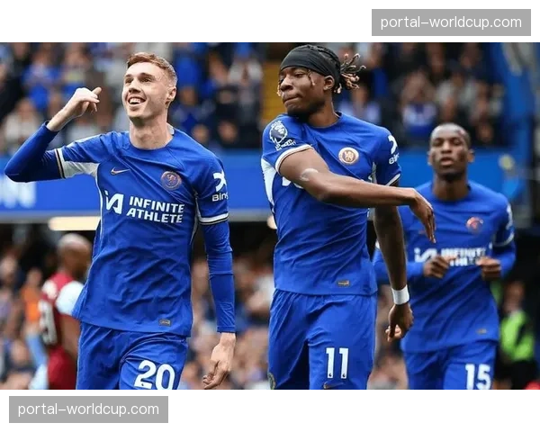 实时战报：帕尔默帽子戏法，切尔西半场3-0领先伯恩利